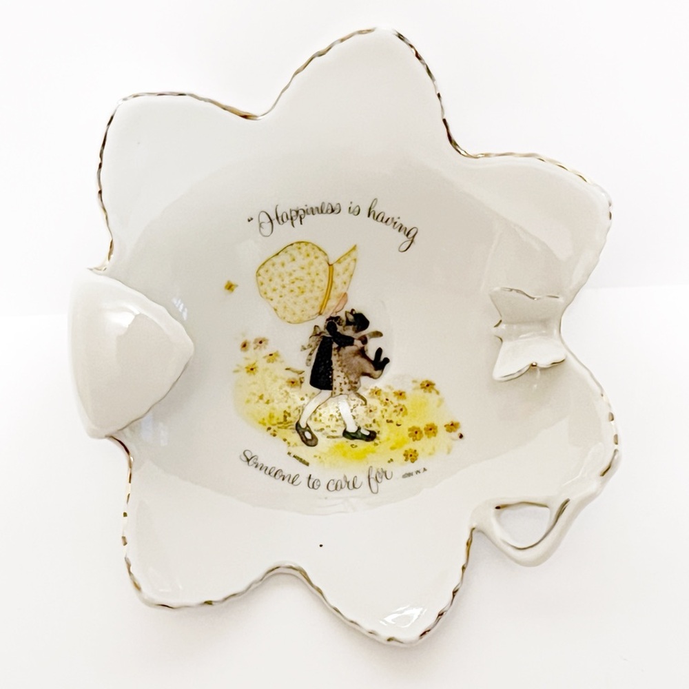 Vintage Holly Hobbie Trinket Dish "Happiness Is Having Someone to Care For" 1973
